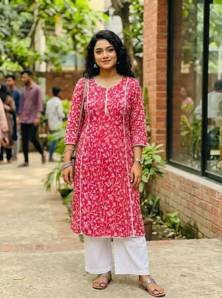 প্রিমিয়াম ওয়ান পিস কুর্তি - লতা ডিজাইন